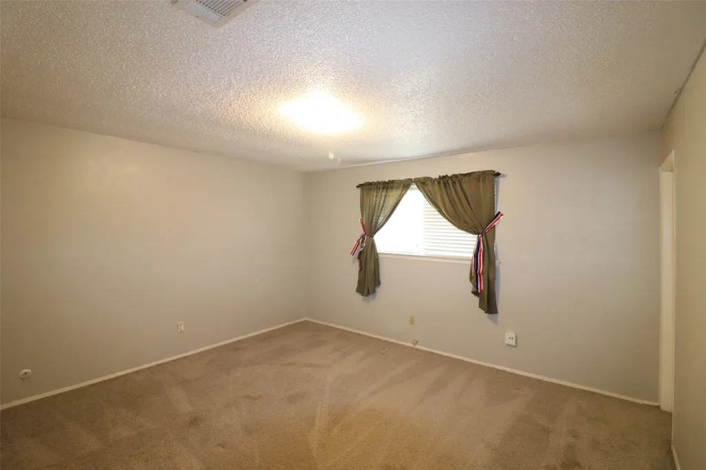7340 Folkstone Drive Forest Hill TX 76140