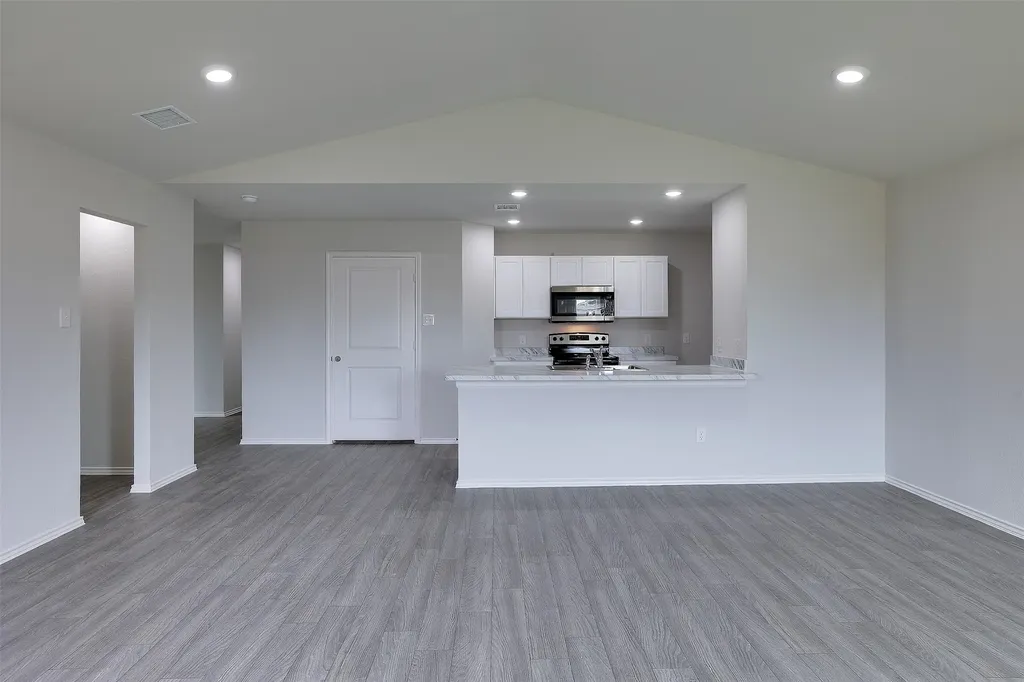 829 Eagles Nest Drive Cleburne TX 76031