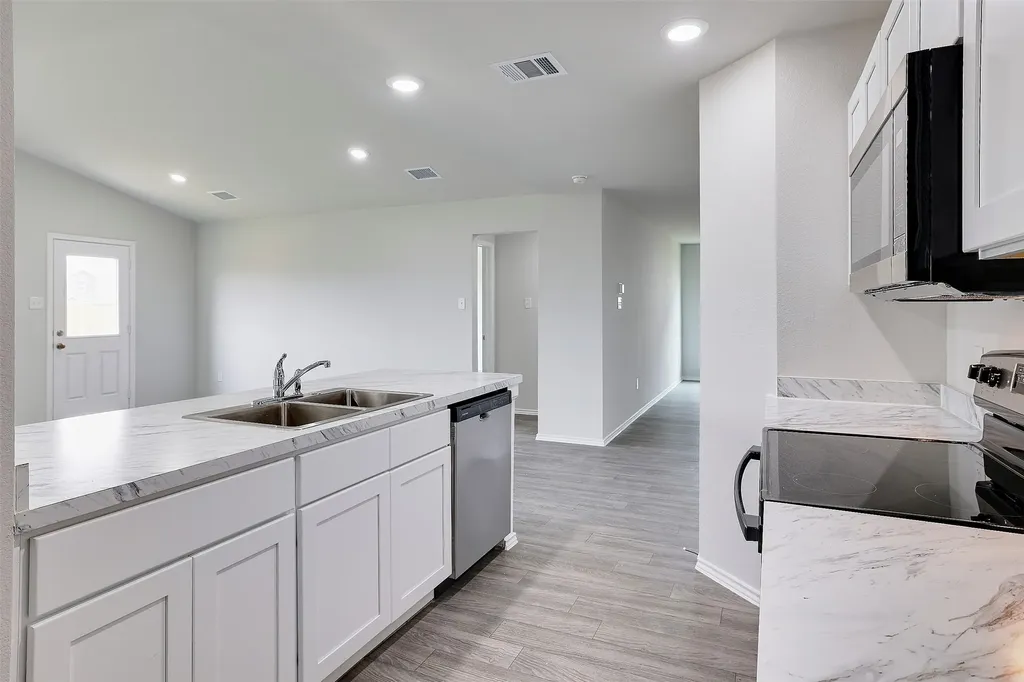 829 Eagles Nest Drive Cleburne TX 76031