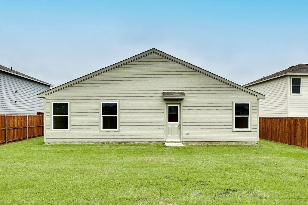 829 Eagles Nest Drive Cleburne TX 76031