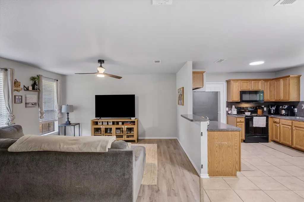 9165 Stonecreek Tyler TX 75703