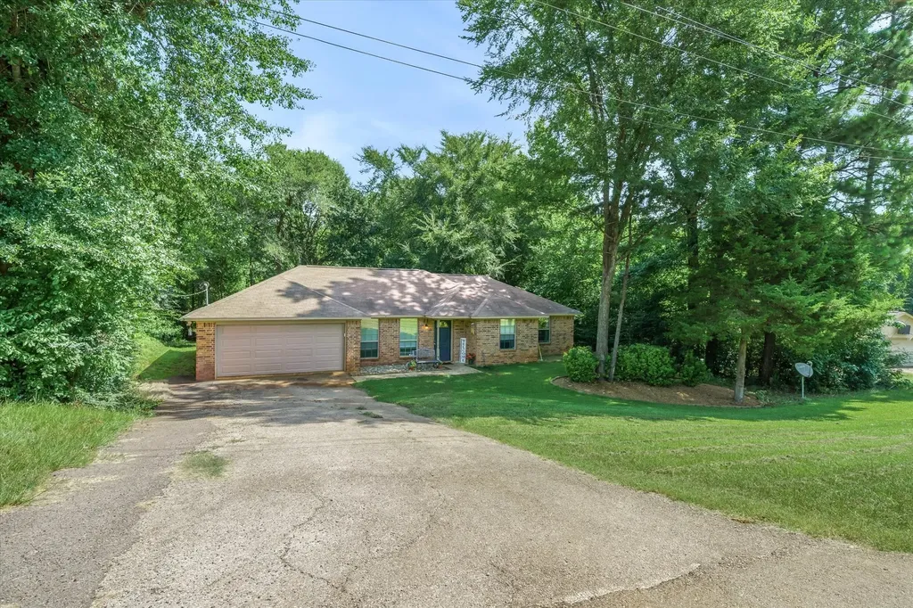 9165 Stonecreek Tyler TX 75703