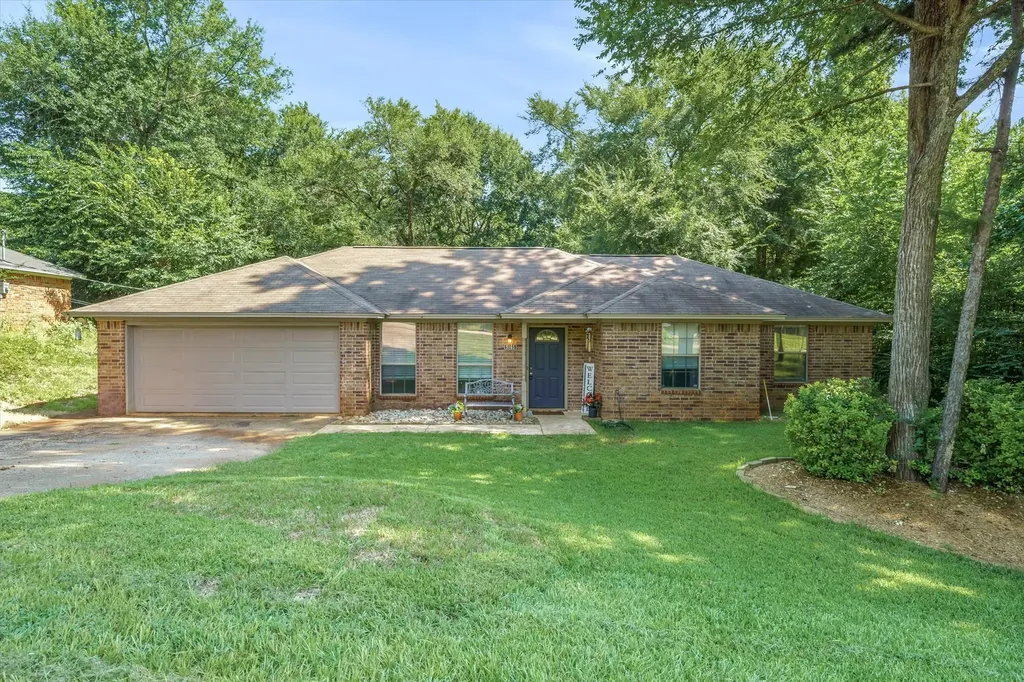 9165 Stonecreek Tyler TX 75703