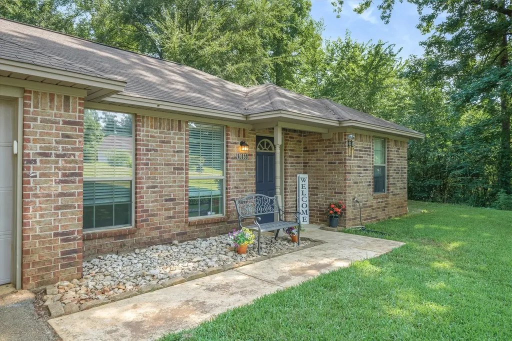 9165 Stonecreek Tyler TX 75703