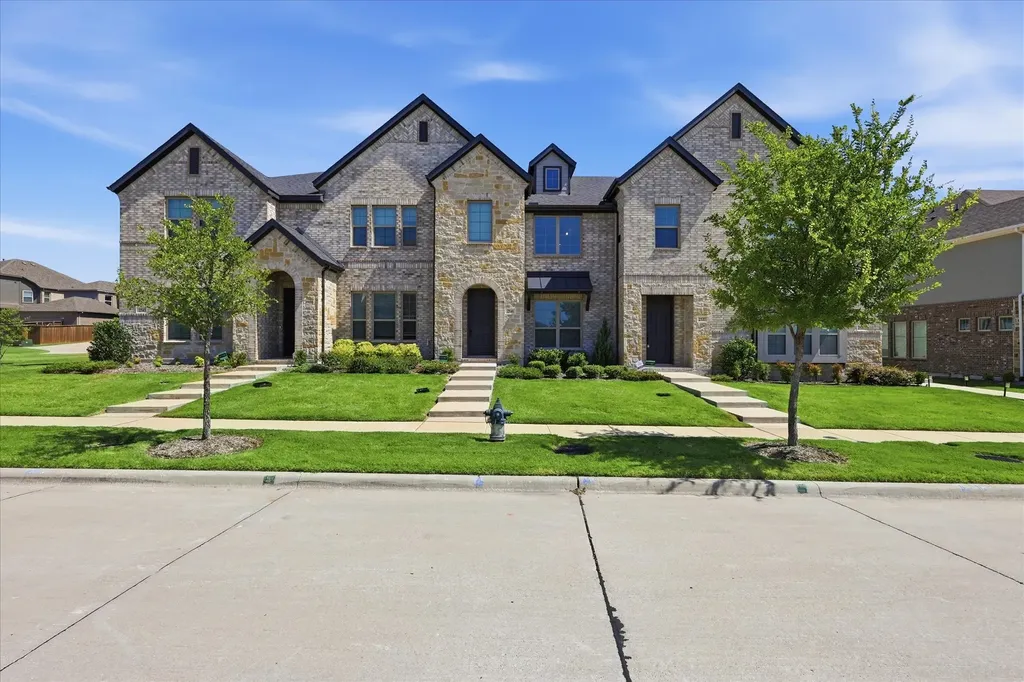 2537 Buttonbush Lane Garland TX 75042