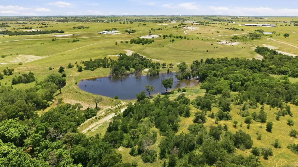 Tbd 80+/- Acres Cr-4421 Rhome TX 76078