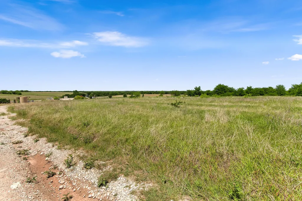 Tbd 80+/- Acres Cr-4421 Rhome TX 76078