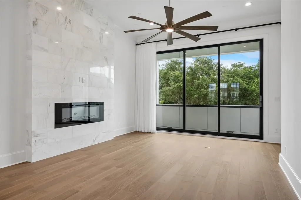 5029 Magnolia Circle Addison TX 75001