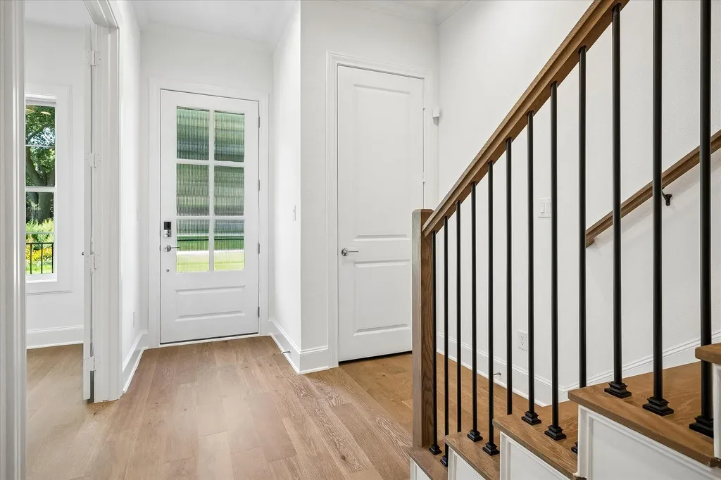 5029 Magnolia Circle Addison TX 75001