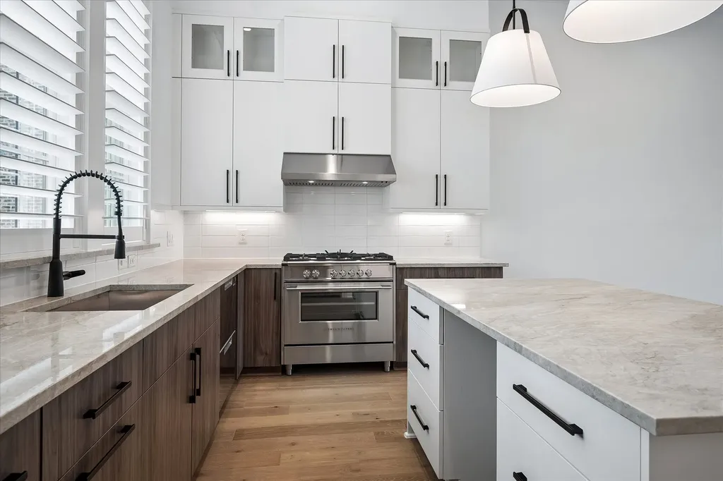 5029 Magnolia Circle Addison TX 75001