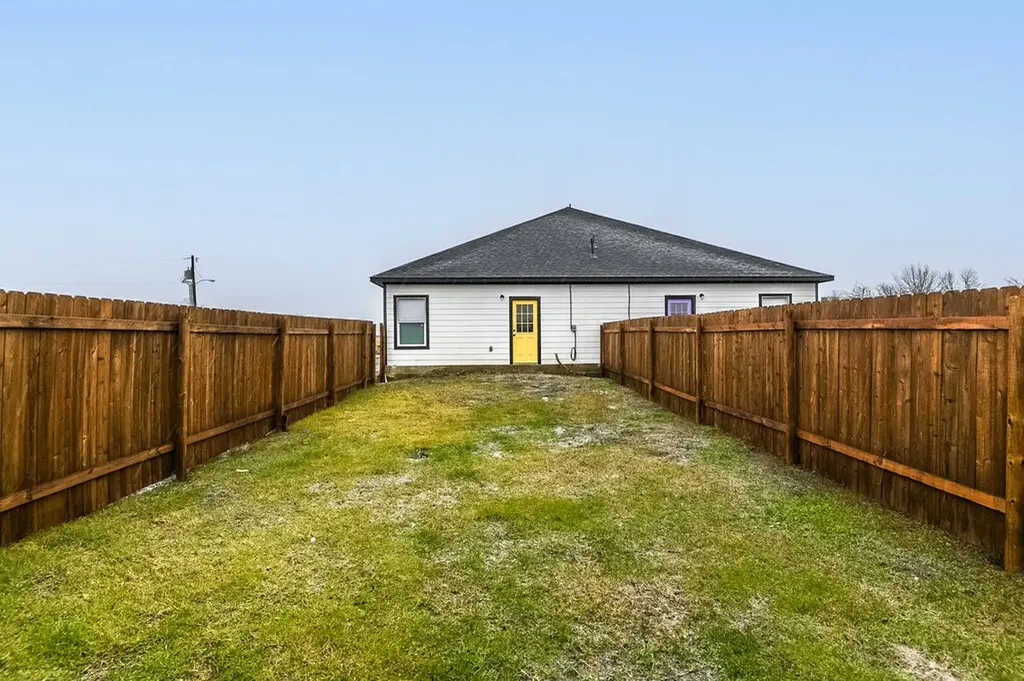 1020 Burnett Boulevard Alvarado TX 76009
