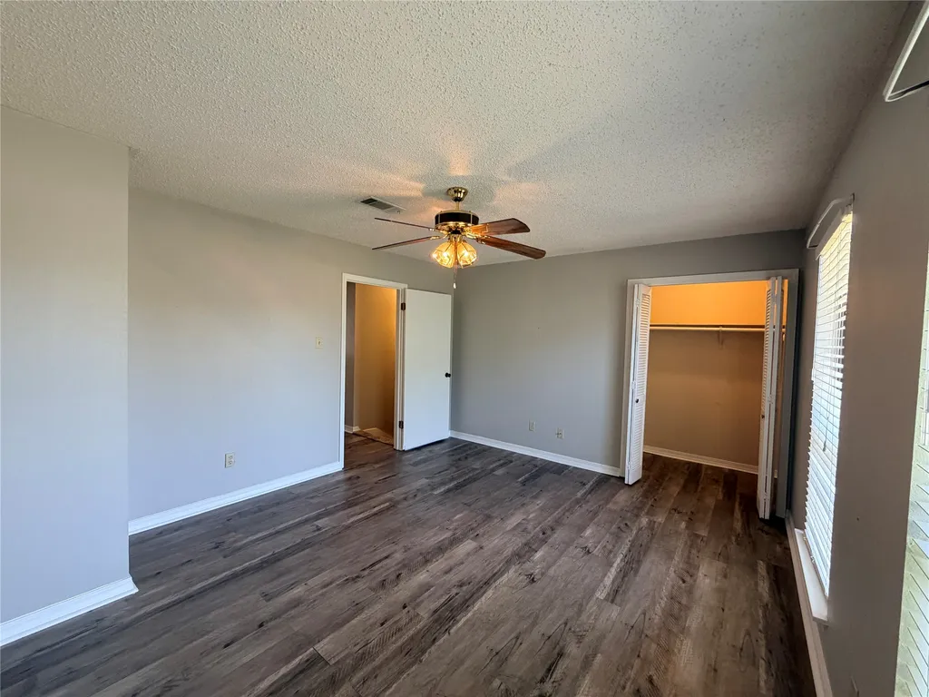 9990 Smugglers Cove Lane Shreveport LA 71115
