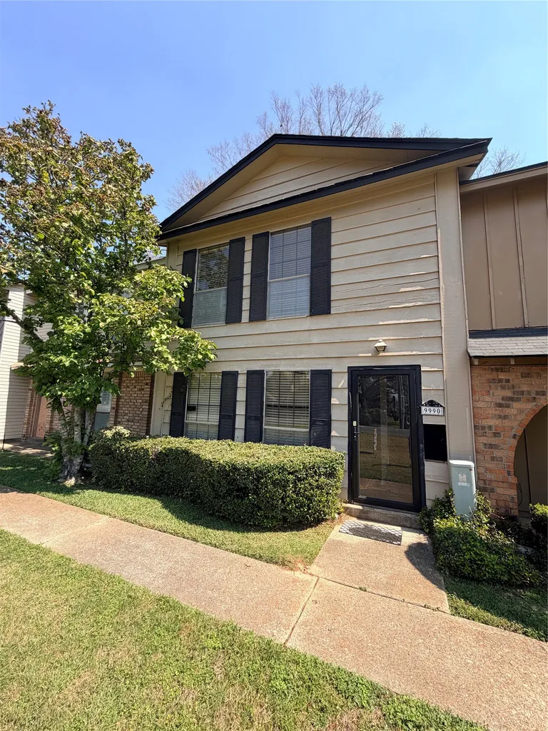 9990 Smugglers Cove Lane Shreveport LA 71115