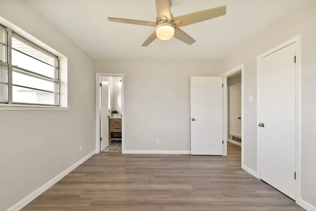 609 S Farmington Road Howe TX 75459