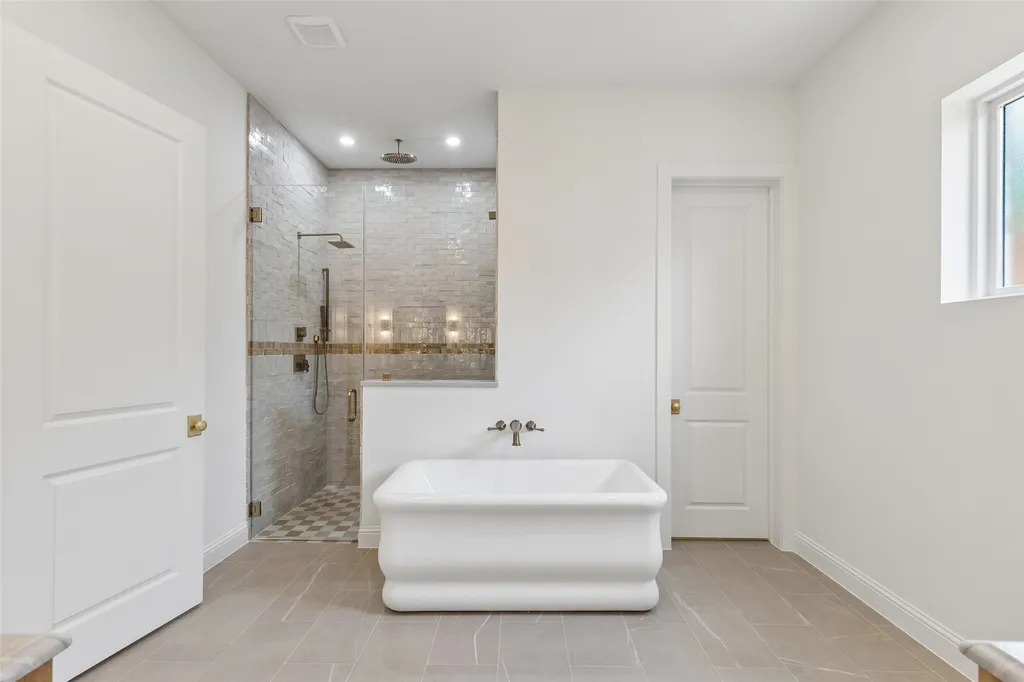 6729 Ravendale Lane Dallas TX 75214