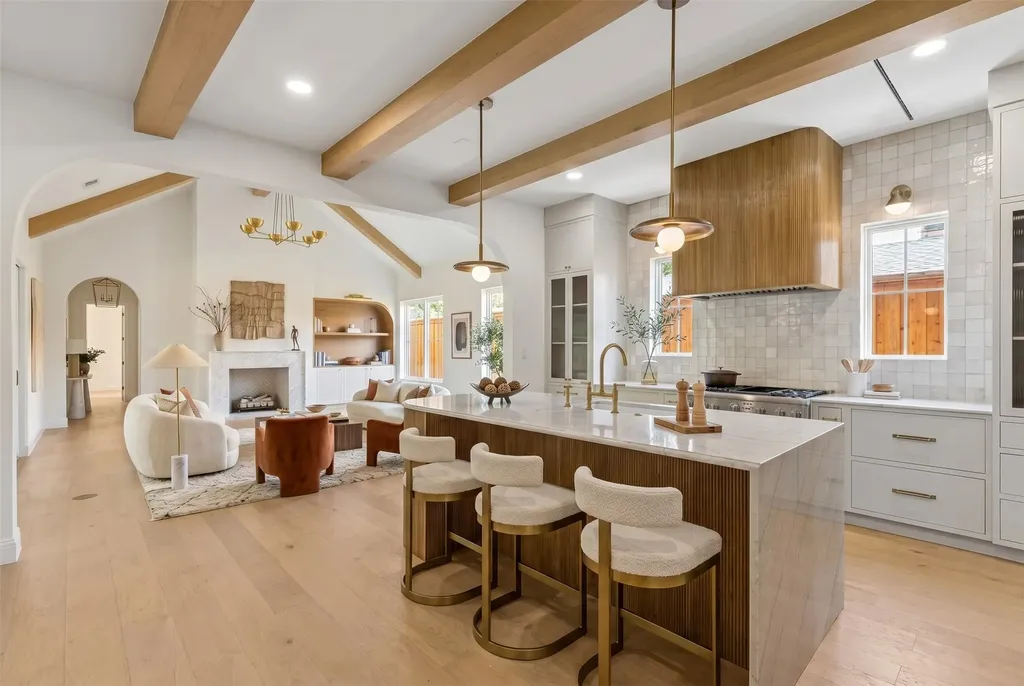 6729 Ravendale Lane Dallas TX 75214