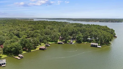 400 Windy Point Drive Mount Vernon TX 75457