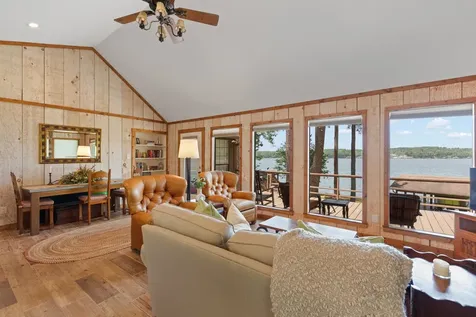 400 Windy Point Drive Mount Vernon TX 75457