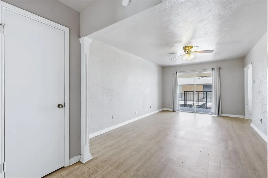 15918 Club Crest Drive Dallas TX 75248