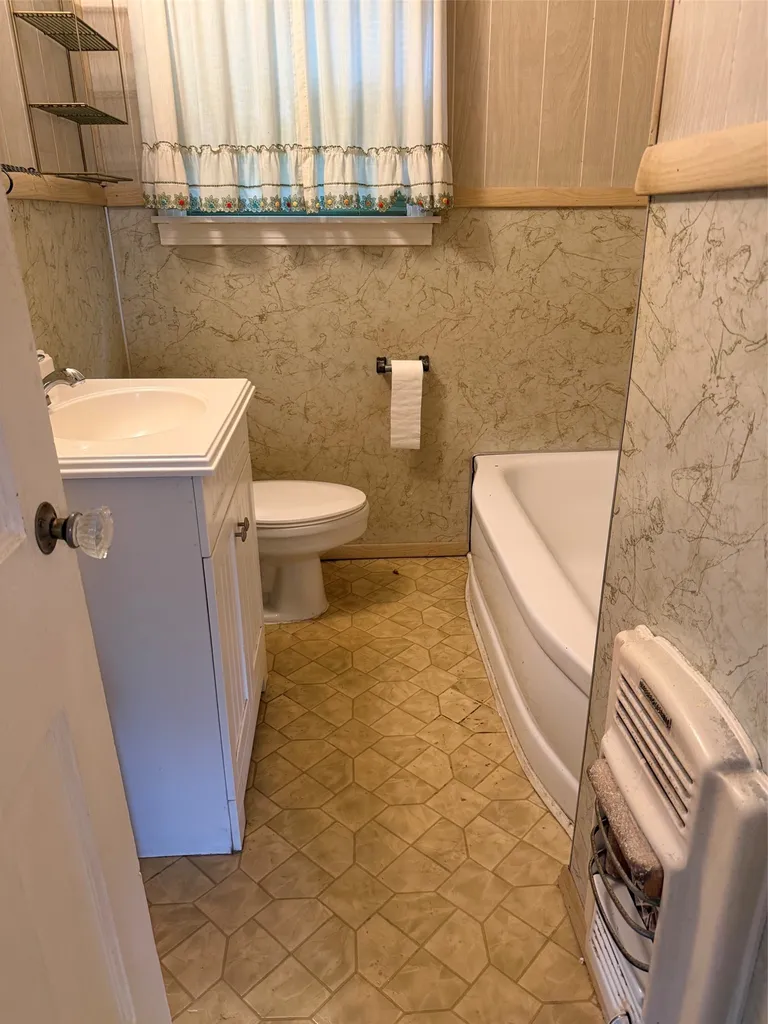 319 Shenandoah Street Marlin TX 76661