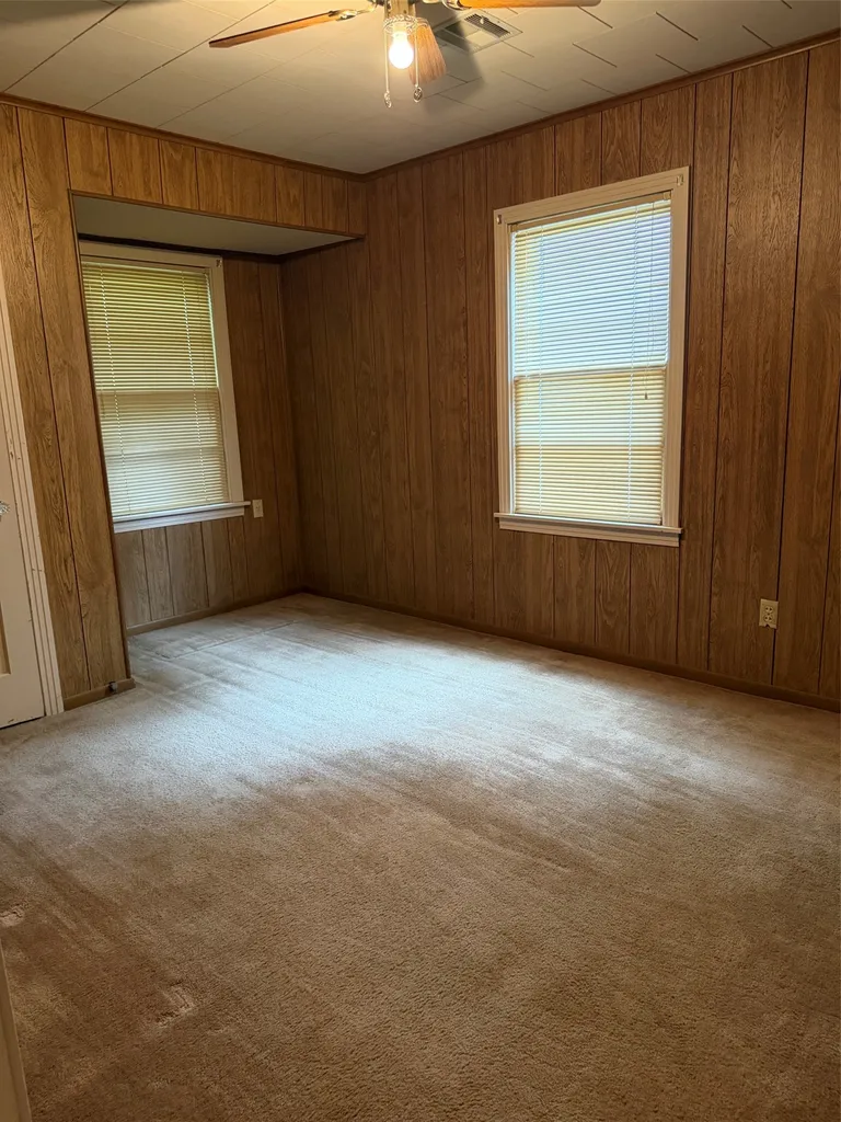 319 Shenandoah Street Marlin TX 76661