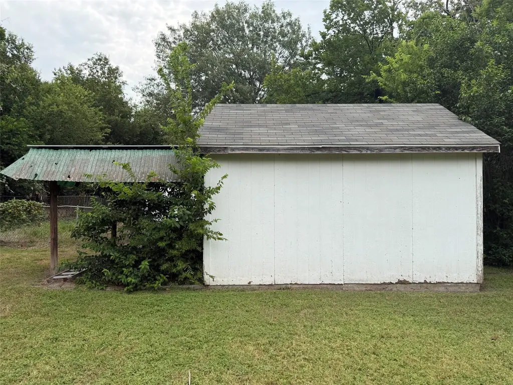319 Shenandoah Street Marlin TX 76661