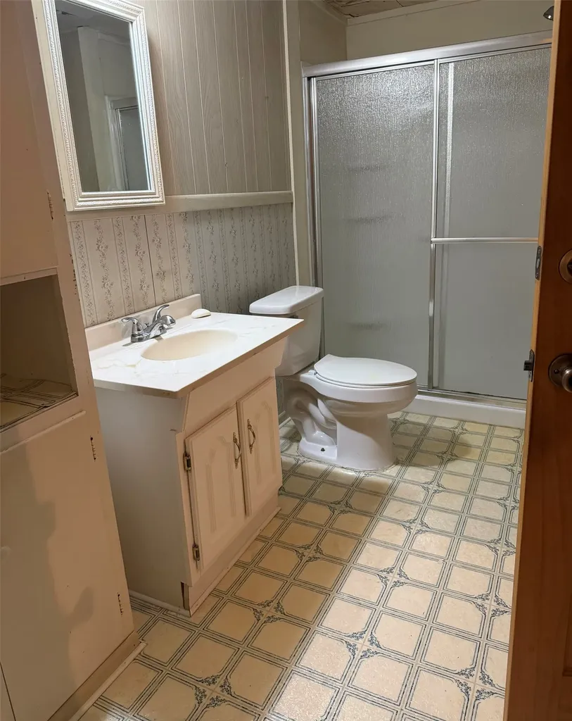 319 Shenandoah Street Marlin TX 76661