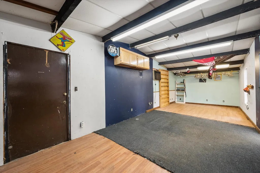 101 S Runnels Avenue Streetman TX 75859