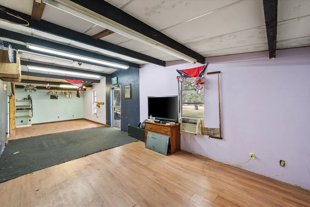 101 S Runnels Avenue Streetman TX 75859