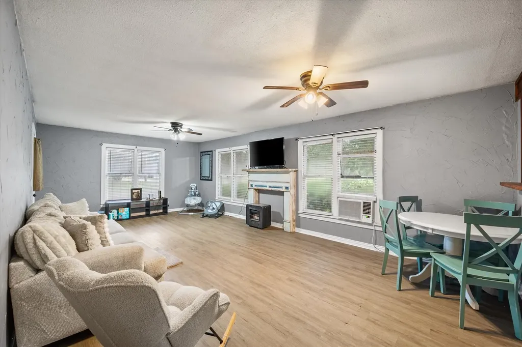 101 S Runnels Avenue Streetman TX 75859