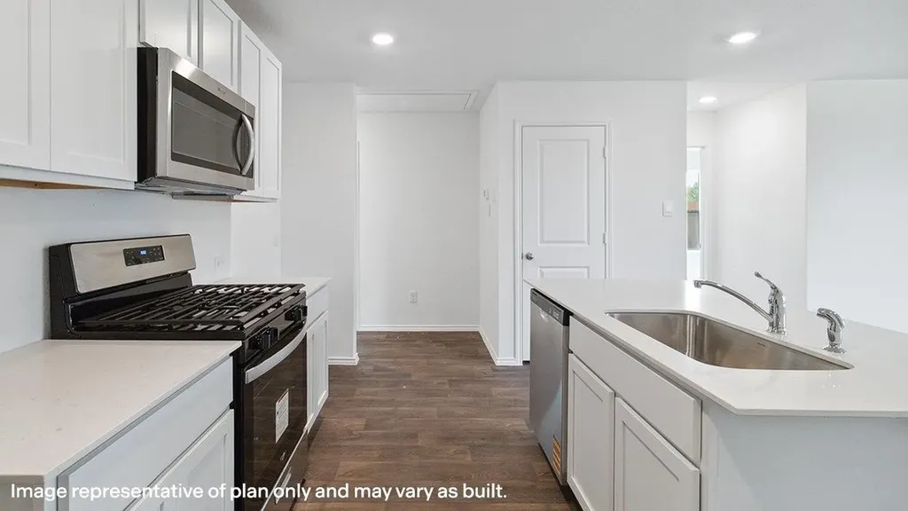 3331 Twilight Trail Talty TX 75126