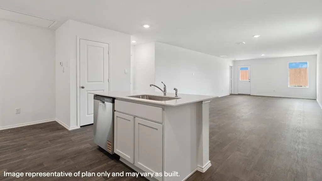 3331 Twilight Trail Talty TX 75126