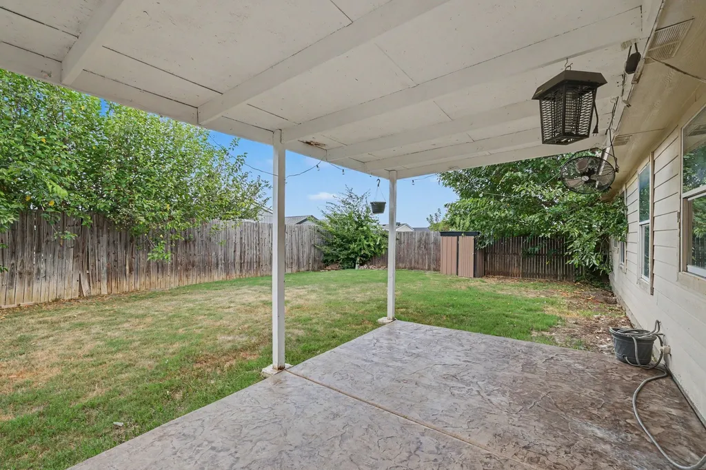 7315 Marsland Lane Arlington TX 76001