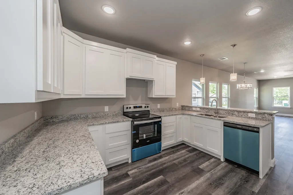 708 Elba Street Bowie TX 76230