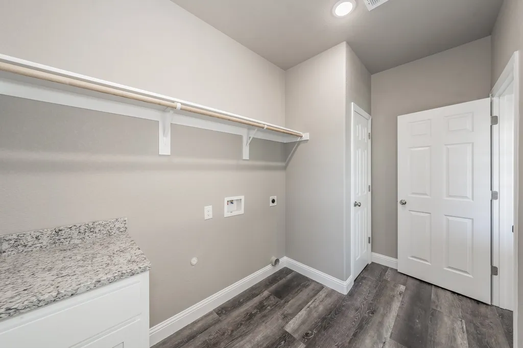 708 Elba Street Bowie TX 76230