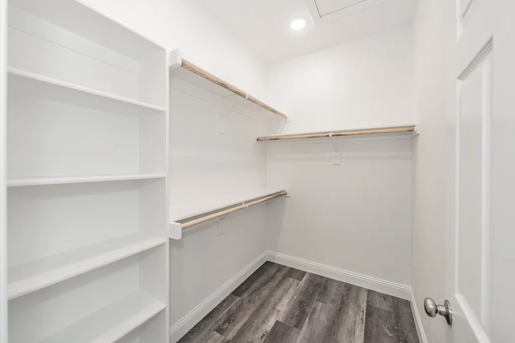 708 Elba Street Bowie TX 76230