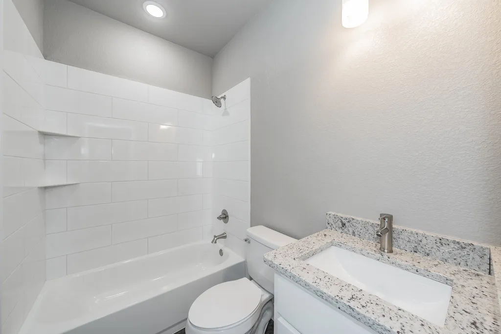 708 Elba Street Bowie TX 76230