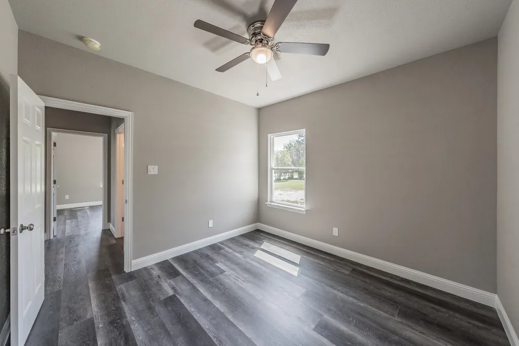 708 Elba Street Bowie TX 76230