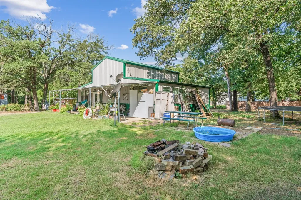 161 Vz County Road 3508 Edgewood TX 75117