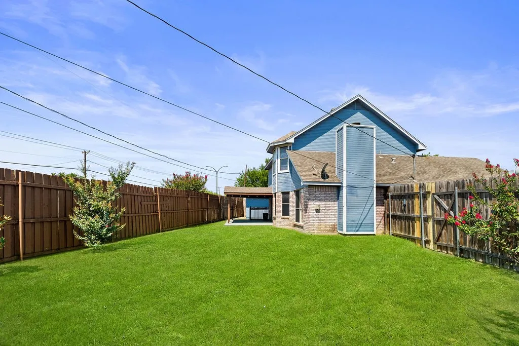 622 Mission Hills Drive Arlington TX 76018