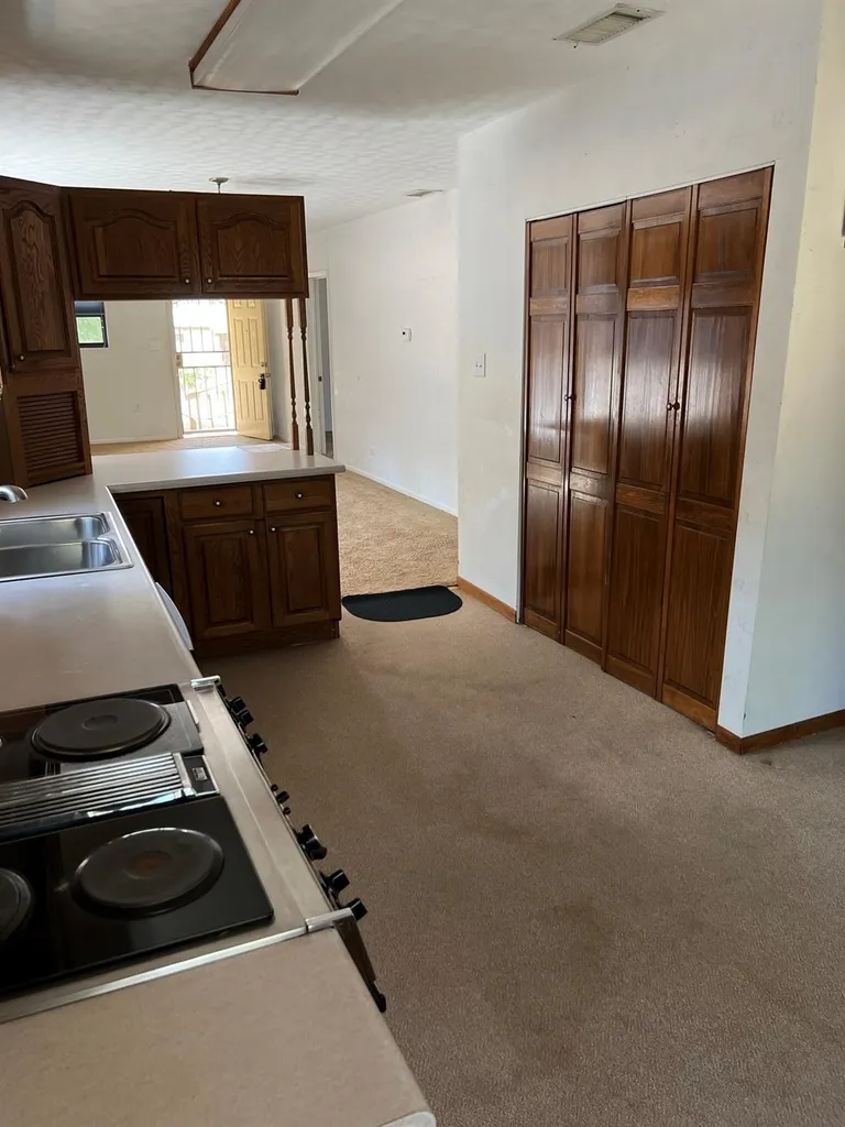 208 Lewis Front Street Sweetwater TX 79556