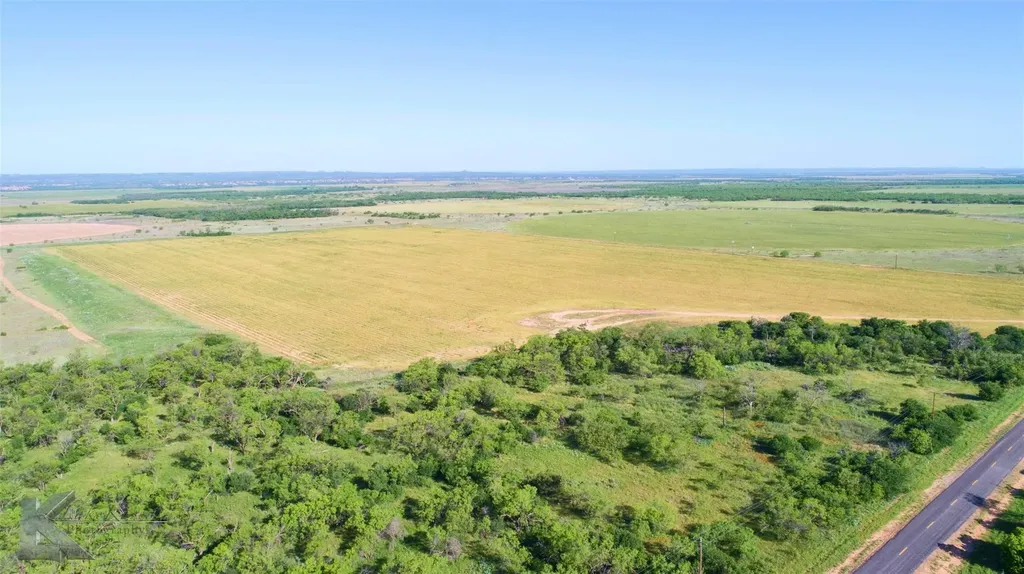 9533 Fm 617 Rochester TX 79544