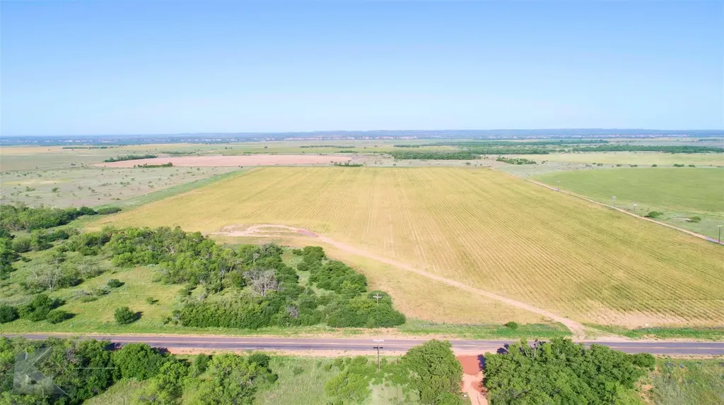 9533 Fm 617 Rochester TX 79544