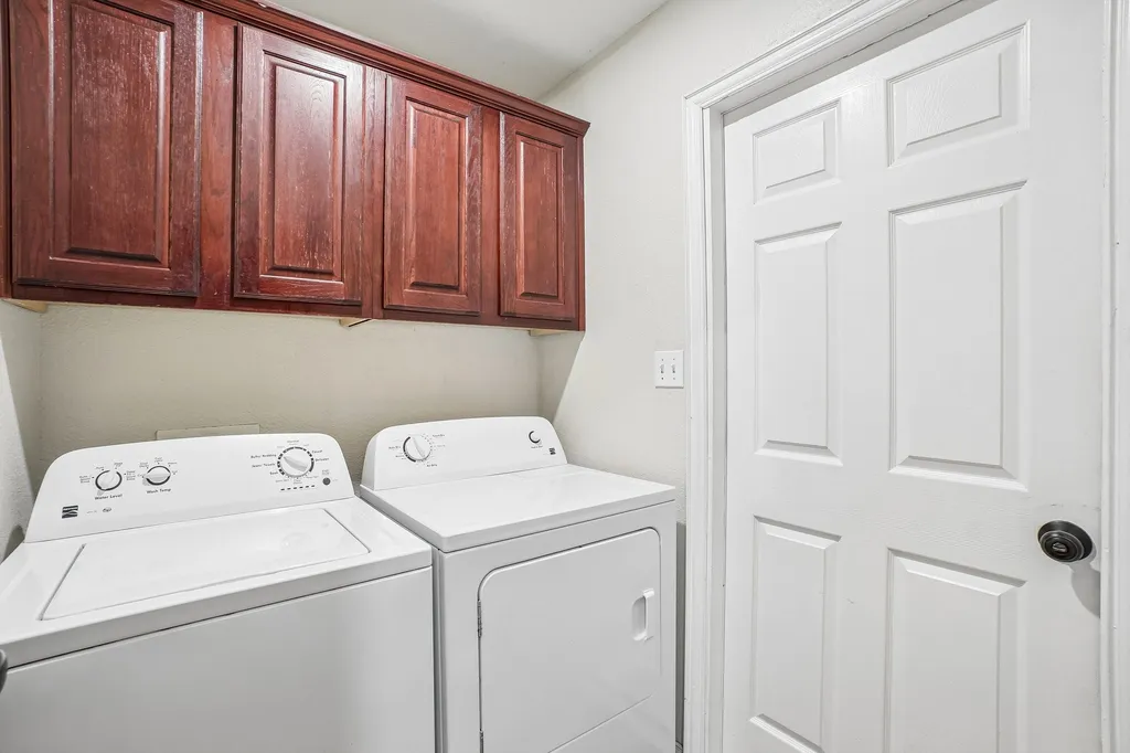 229 S Lakeview Drive Lake Dallas TX 75065