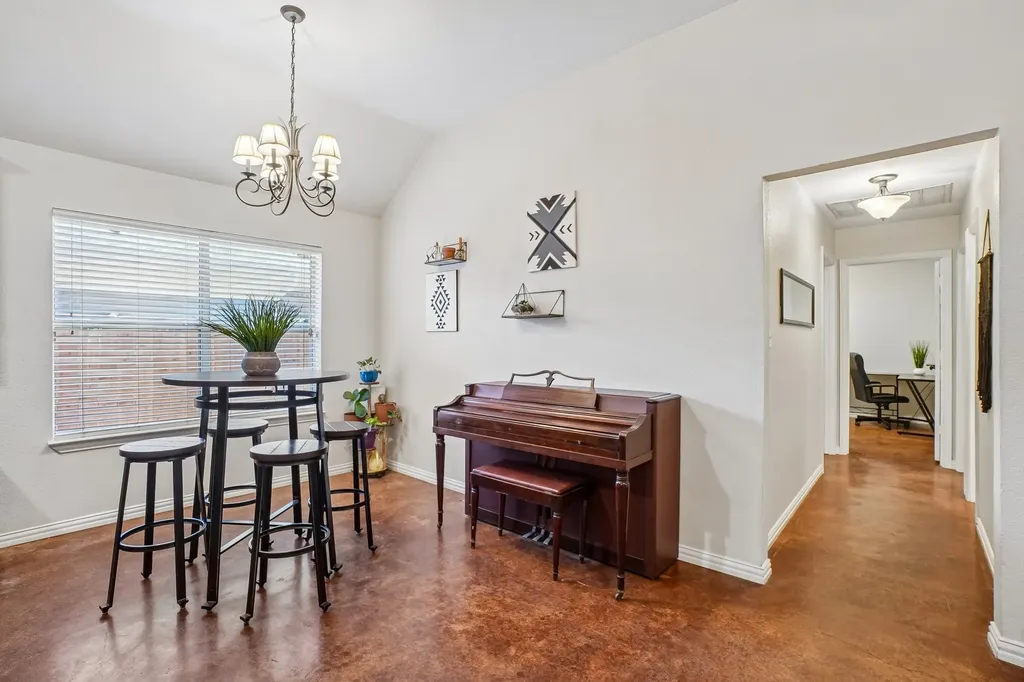 229 S Lakeview Drive Lake Dallas TX 75065