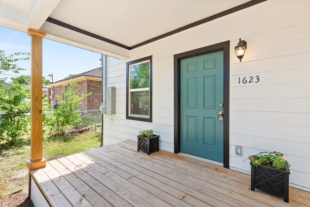 1623 Burnett Avenue Waco TX 76706