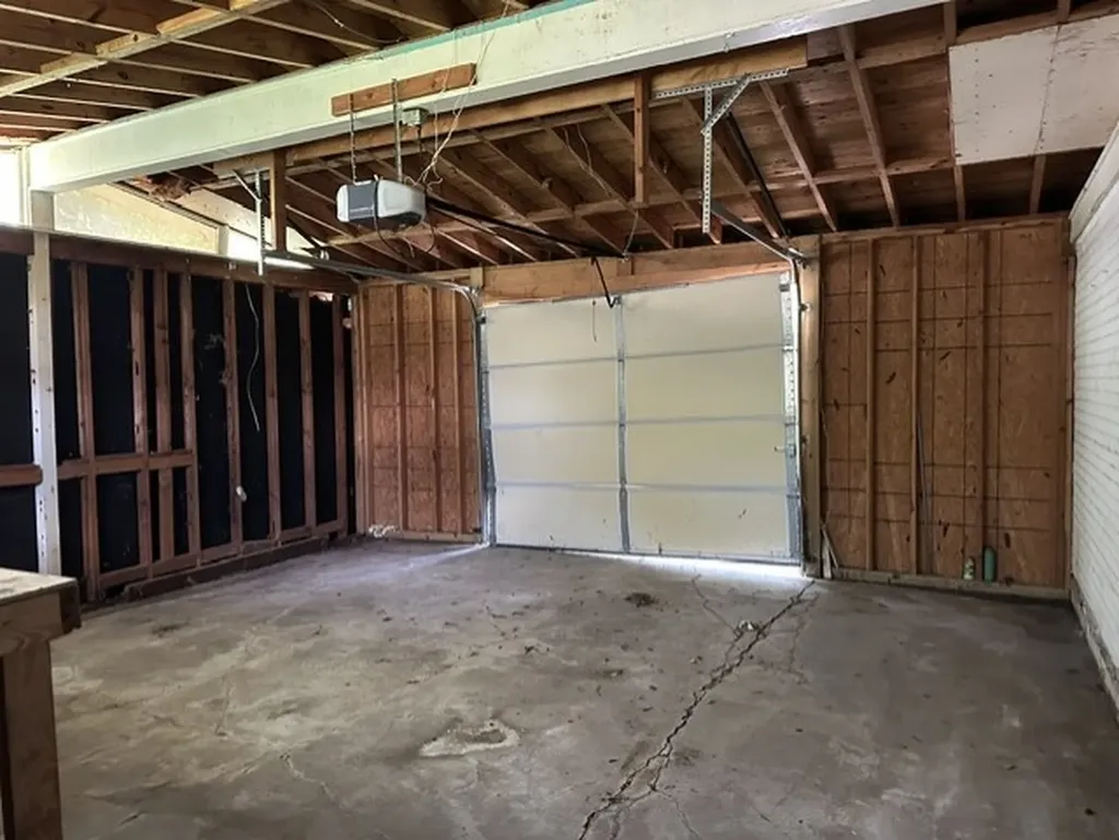 1705 Jefferson Street Commerce TX 75428