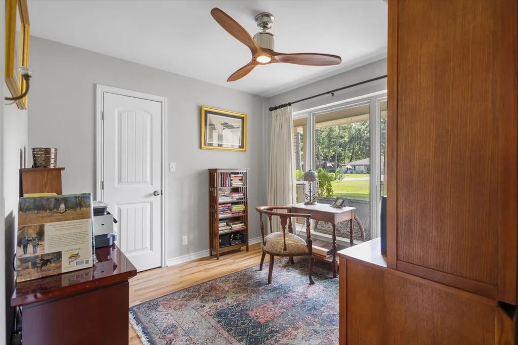 235 Fairlawn Drive Hideaway TX 75771