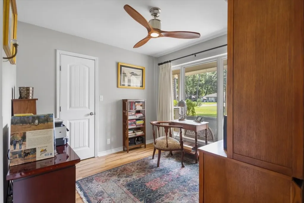 235 Fairlawn Drive Hideaway TX 75771