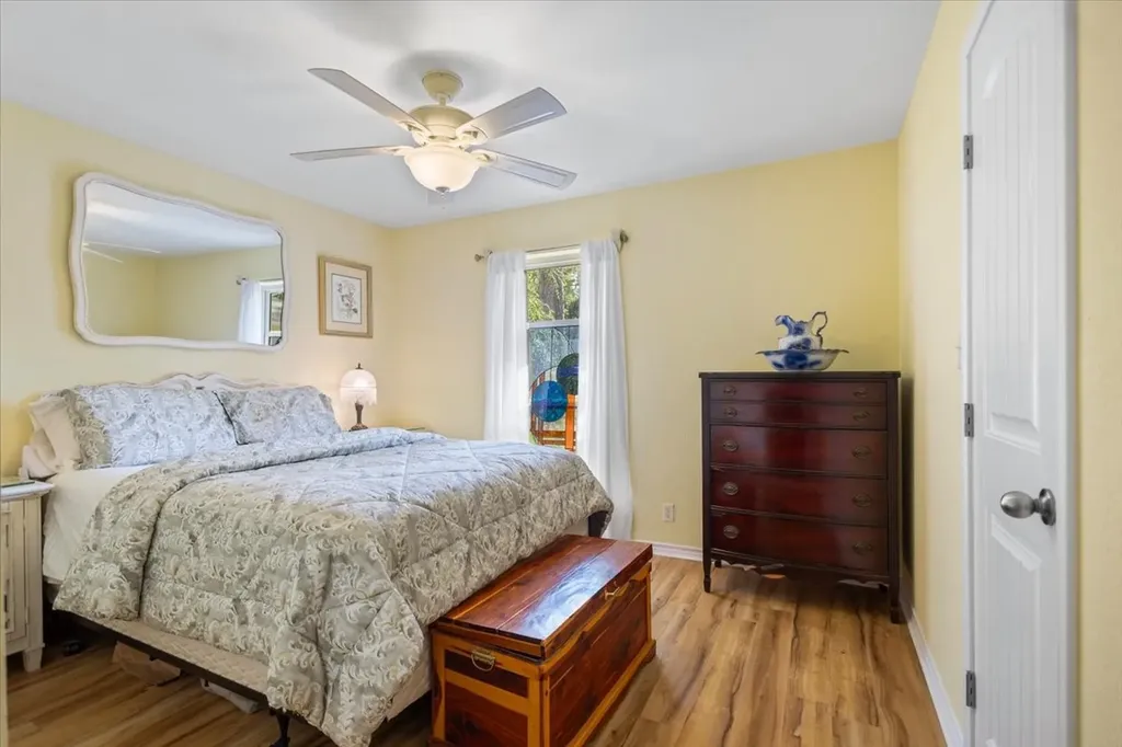 235 Fairlawn Drive Hideaway TX 75771